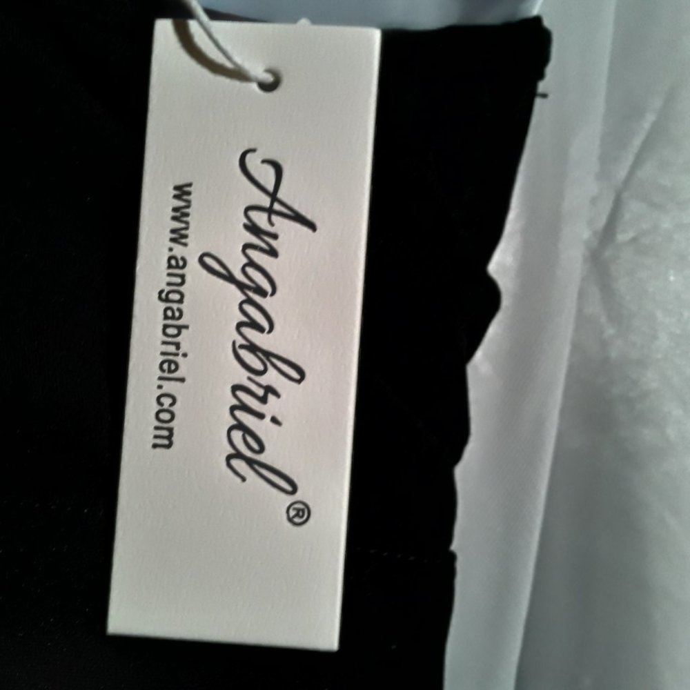 Angabriel Wirefree women's high impact zip front sports bra Size 2XL Black - Picture 5 of 9